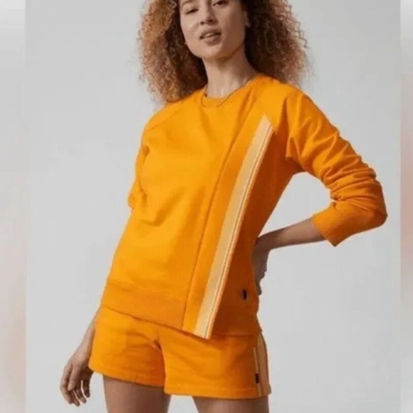 Athleta Tops - Athleta Triumph Game Point Sweatshirt Women’s Yellow with Stripes Size SP